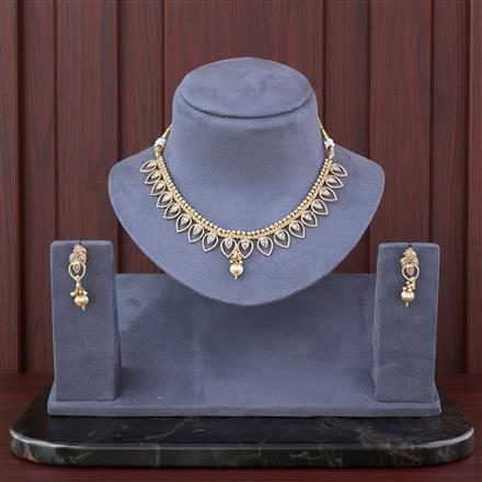 Antique Delicate Necklace Set With Gold Plating