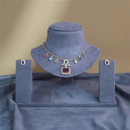 Antique Classic Pendant Set With Gold Plating