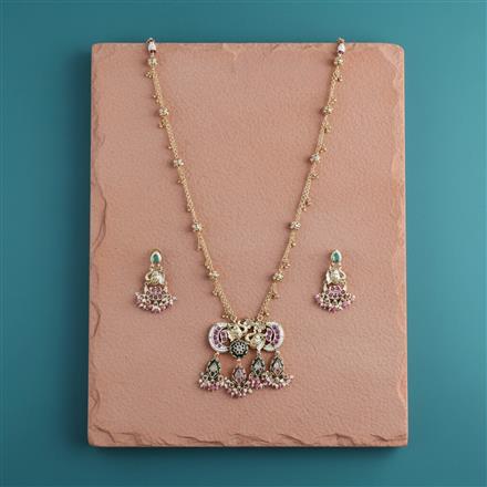 Antique Moti Pendant Set With Gold Plating