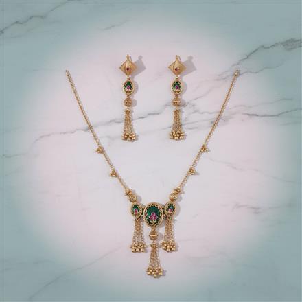 Antique Classic Pendant Set With Gold Plating