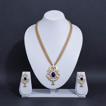 Antique Classic Pendant Set With Matte Gold Plating