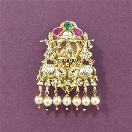 Antique Classic Brooch With Gold Plating