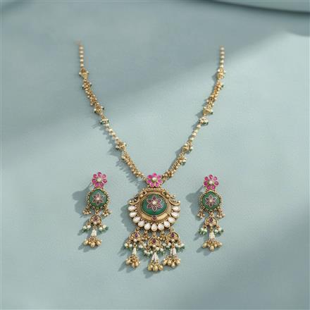 Antique Moti Pendant Set With Gold Plating