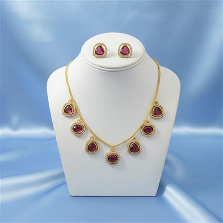Antique Classic Necklace With Gold Plating
