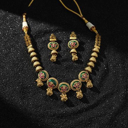 Antique Classic Necklace With Gold Plating