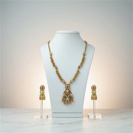 Antique Moti Pendant Set With Matte Gold Plating