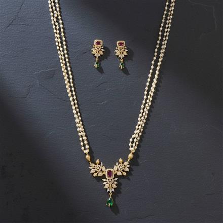 Antique Moti Pendant Set With Gold Plating