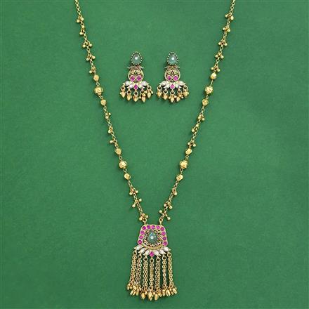 Antique Classic Pendant Set With Matte Gold Plating