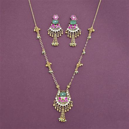 Antique Moti Pendant Set With Gold Plating
