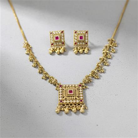 Antique Classic Pendant Set With Gold Plating