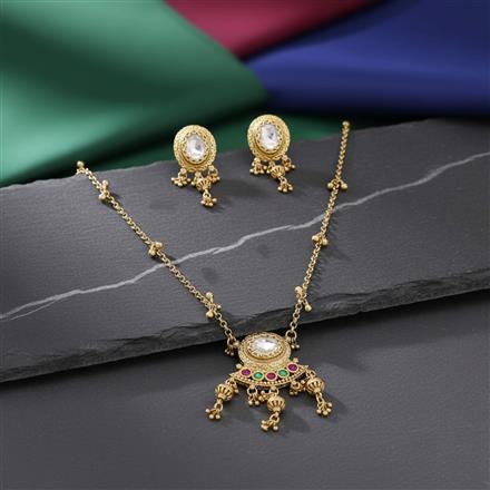 Antique Classic Pendant Set With Gold Plating