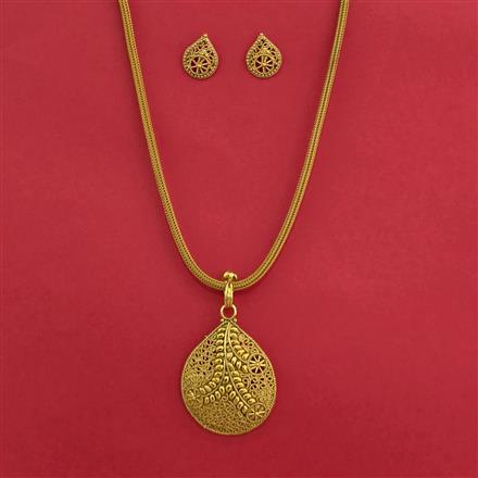 Antique Plain Gold Pendant Set With Gold Plating