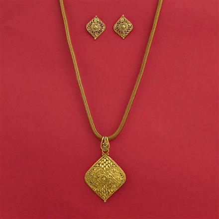 Antique Plain Gold Pendant Set With Gold Plating