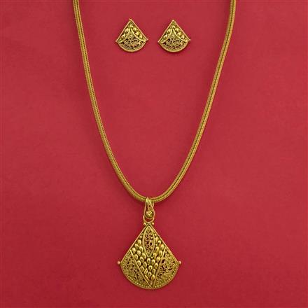 Antique Plain Gold Pendant Set With Gold Plating