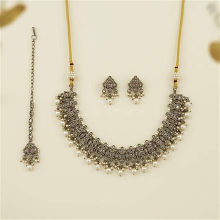 Antique Moti Necklace Set With Mehndi Plating