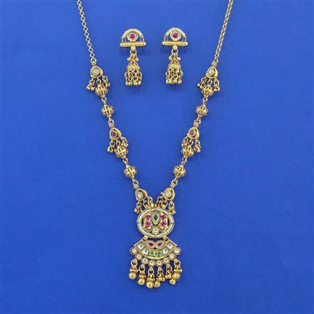 Antique Classic Pendant Set With Gold Plating