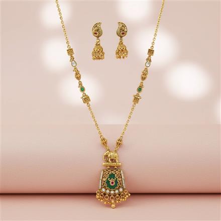 Antique Classic Pendant Set With Gold Plating