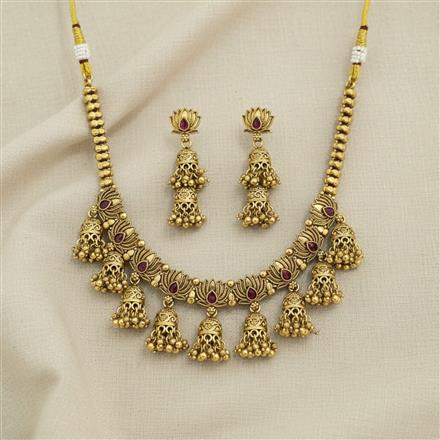 Antique Classic Necklace Set With Matte Gold Plating