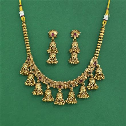 Antique Classic Necklace Set With Matte Gold Plating