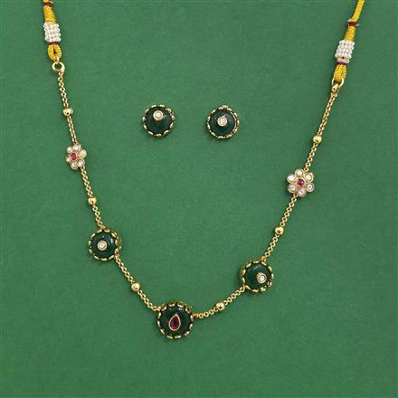 Antique Classic Necklace Set With Matte Gold Plating