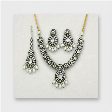 Antique Moti Necklace Set With Mehndi Plating