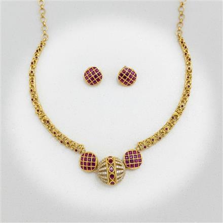 Antique Classic Necklace Set With Matte Gold Plating