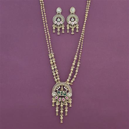 Antique Moti Pendant Set With Matte Gold Plating