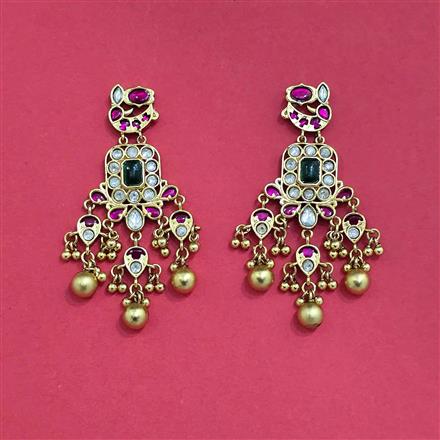 Antique Moti Earring With Matte Gold Plating