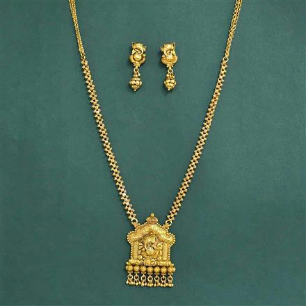 Antique South Indian Pendant Set With Matte Gold Plating