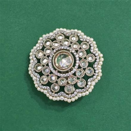 Antique Moti Brooch With Mehndi Plating