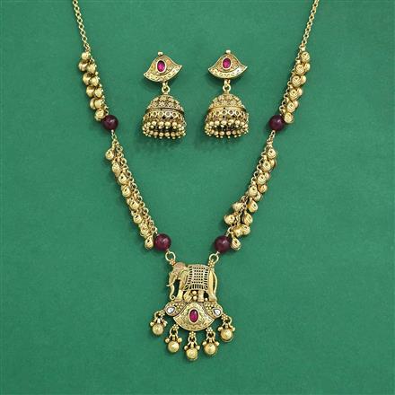 Antique Classic Pendant Set With Matte Gold Plating