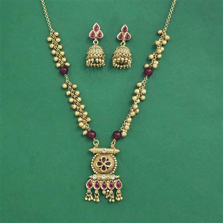 Antique Classic Pendant Set With Matte Gold Plating