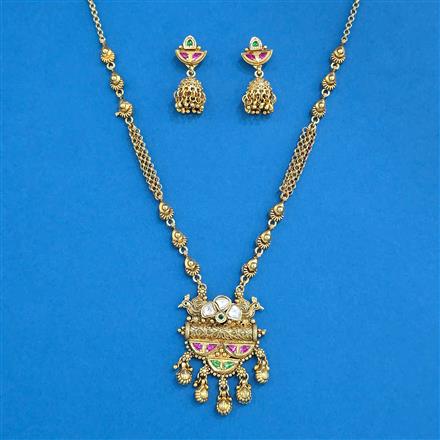 Antique Classic Pendant Set With Matte Gold Plating