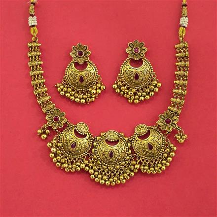 Antique Classic Necklace Set With Matte Gold Plating