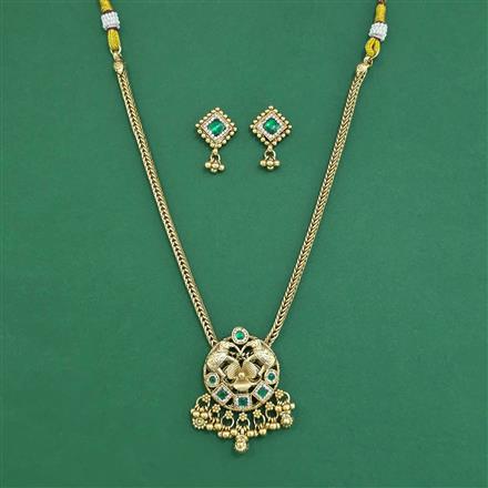 Antique Classic Pendant Set With Matte Gold Plating