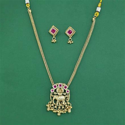 Antique Classic Pendant Set With Matte Gold Plating