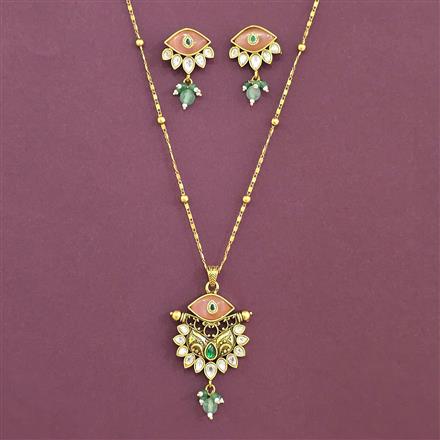 Antique Classic Pendant Set With Matte Gold Plating