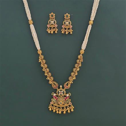 Antique Moti Pendant Set With Matte Gold Plating