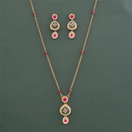 Antique Heritage Pendant Set With Matte Gold Plating