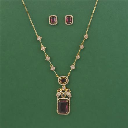 Antique Classic Necklace with Gold Plating