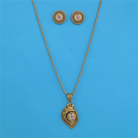 Antique Classic Pendant Set with Matte Gold Plating