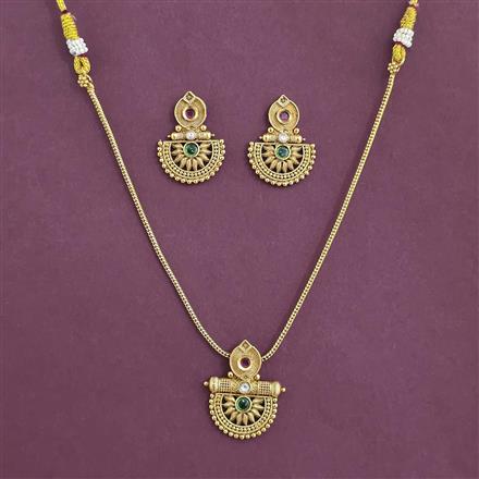 Antique Classic Pendant Set with Matte Gold Plating