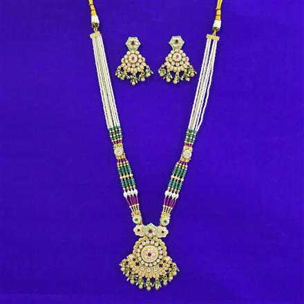 Antique Moti Pendant Set with Matte Gold Plating