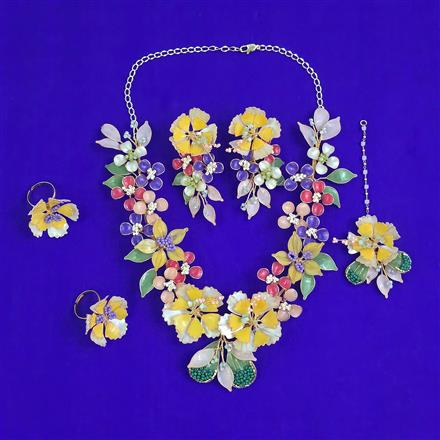 Antique Classic Necklace with Rose Gold Plating