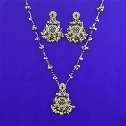 Antique Moti Pendant Set with Mehndi Plating