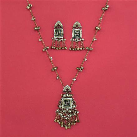 Antique Classic Pendant Set with Mehndi Plating