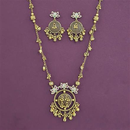 Antique Classic Pendant Set with Matte Gold Plating