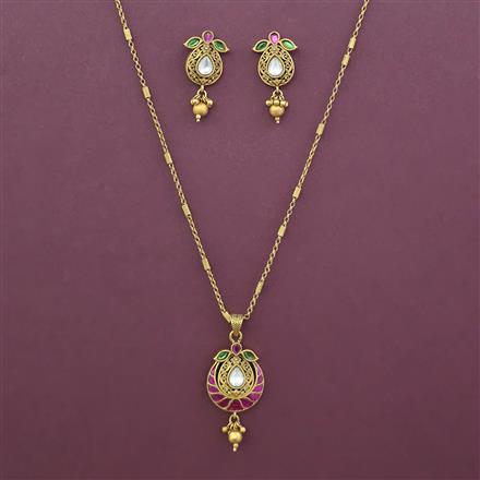 Antique Classic Pendant Set with Matte Gold Plating
