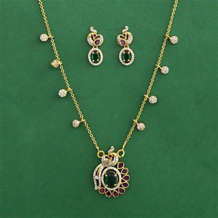 Antique Delicate Pendant Set with Gold Plating