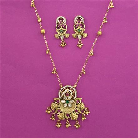 Antique Pearl Pendant Set with Matte Gold Plating